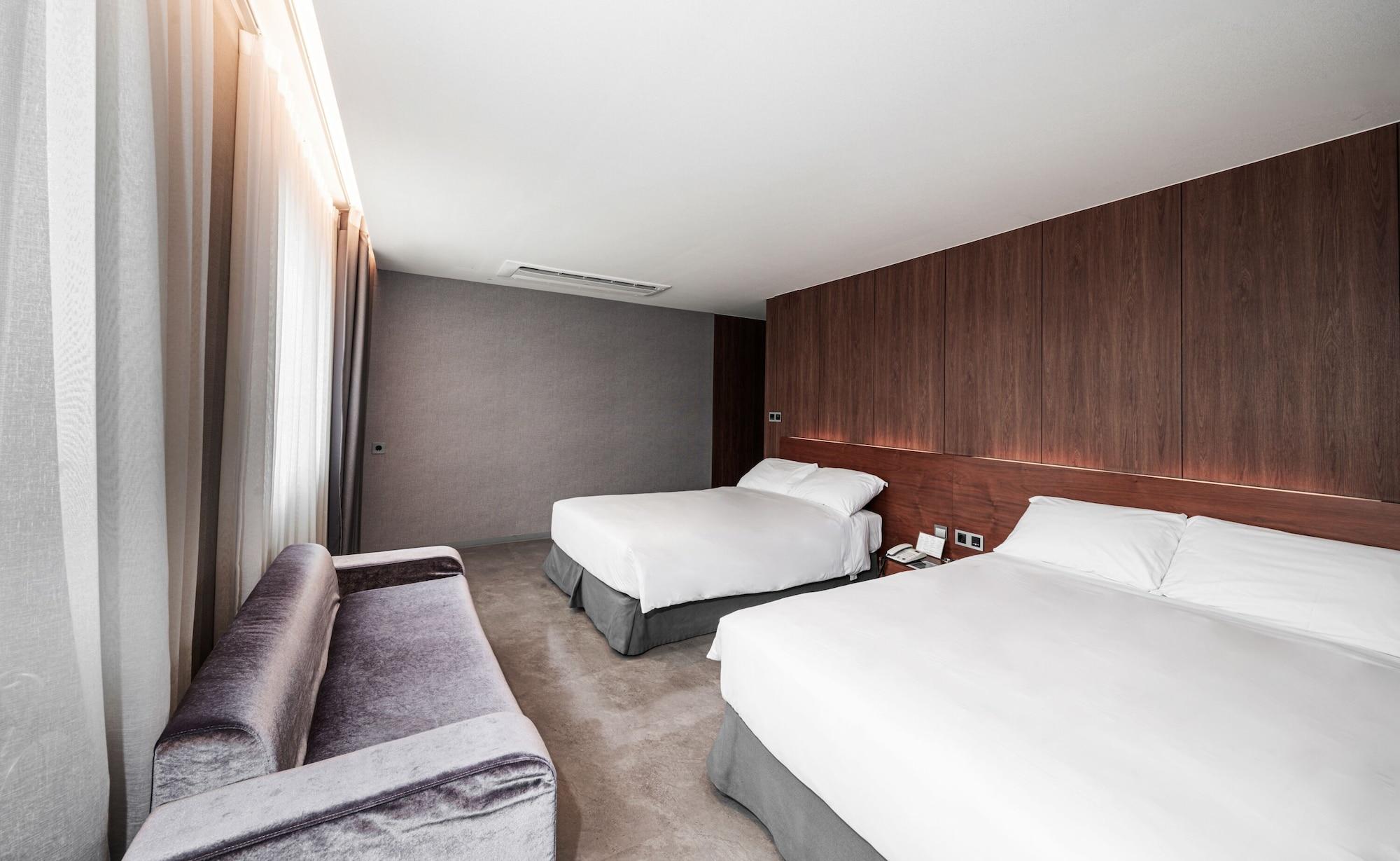 Itaewon Crown Hotel โซล ภายนอก รูปภาพ