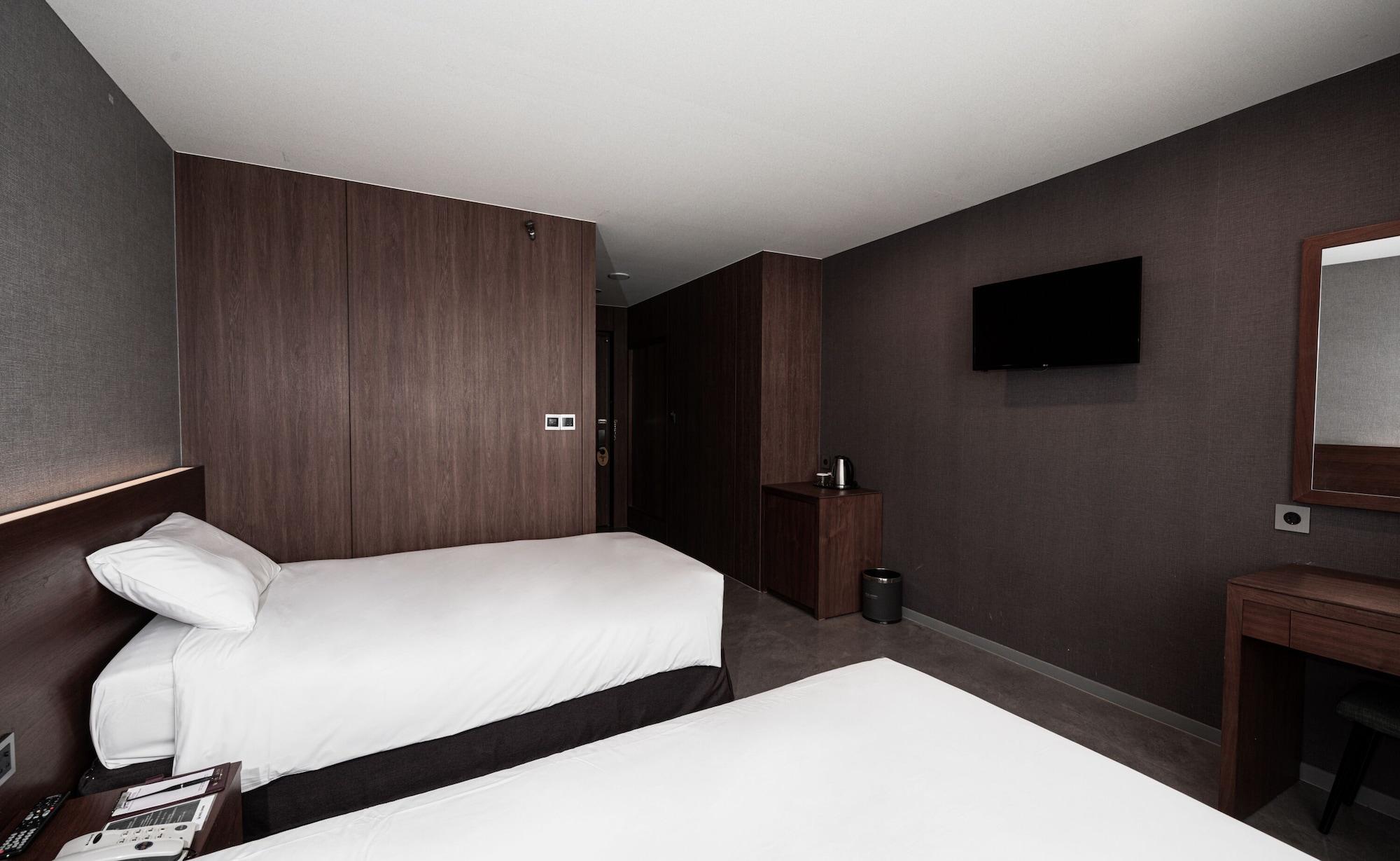 Itaewon Crown Hotel โซล ภายนอก รูปภาพ