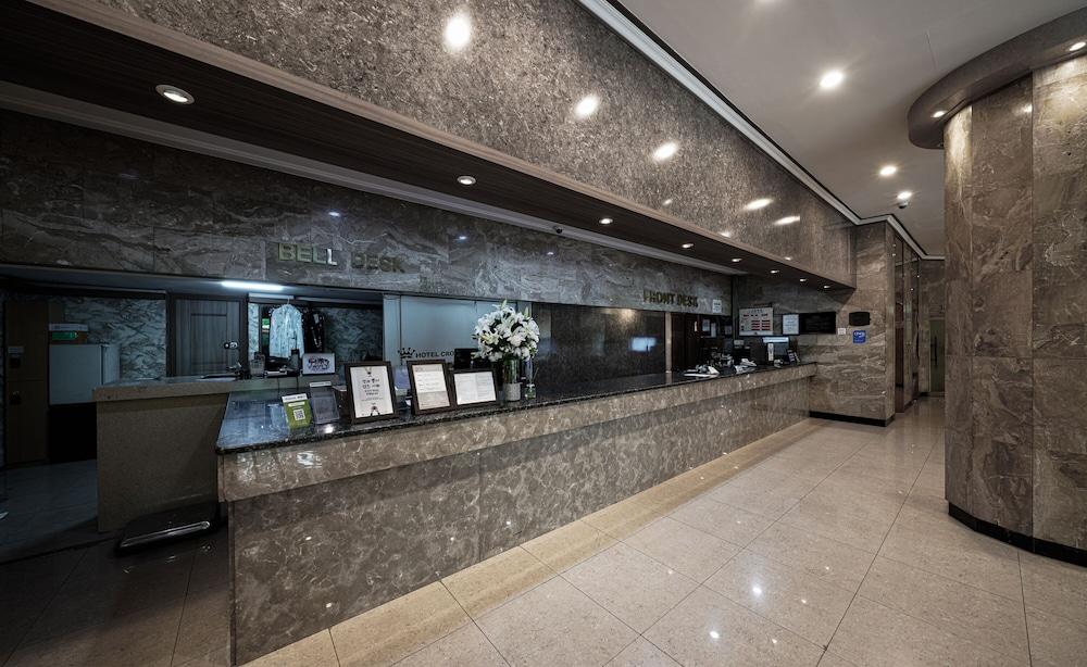 Itaewon Crown Hotel โซล ภายนอก รูปภาพ