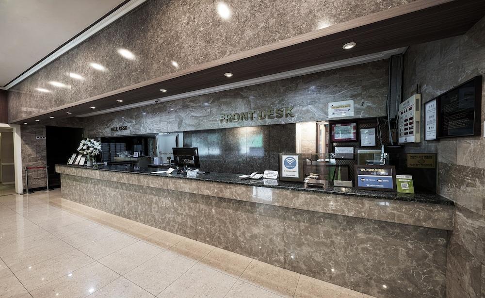 Itaewon Crown Hotel โซล ภายนอก รูปภาพ